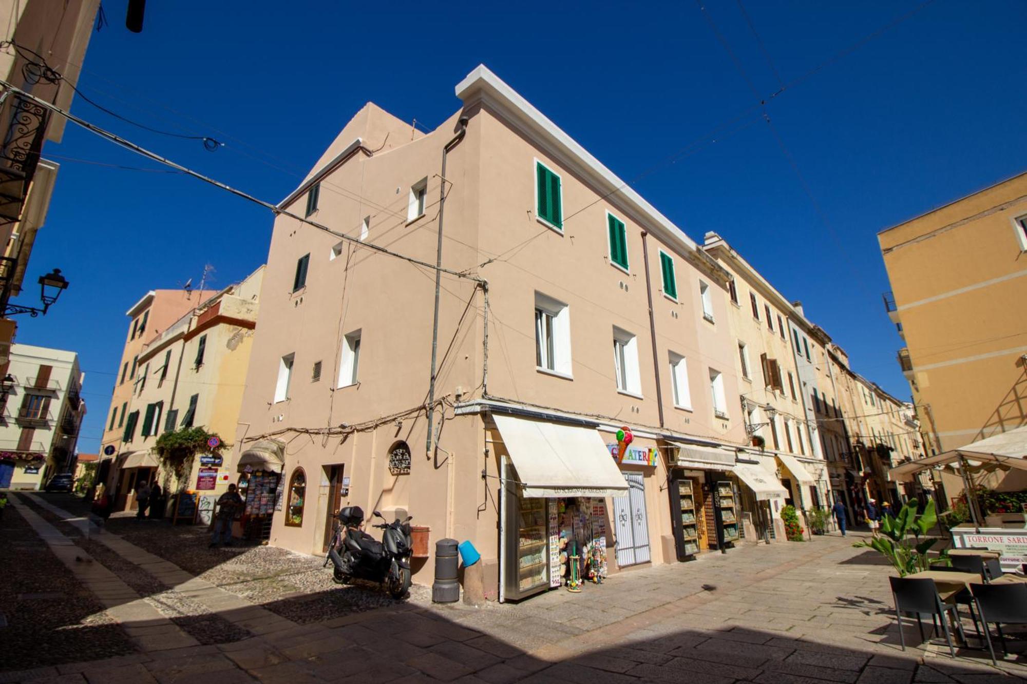 Appartamento In Centro Alghero Esterno foto