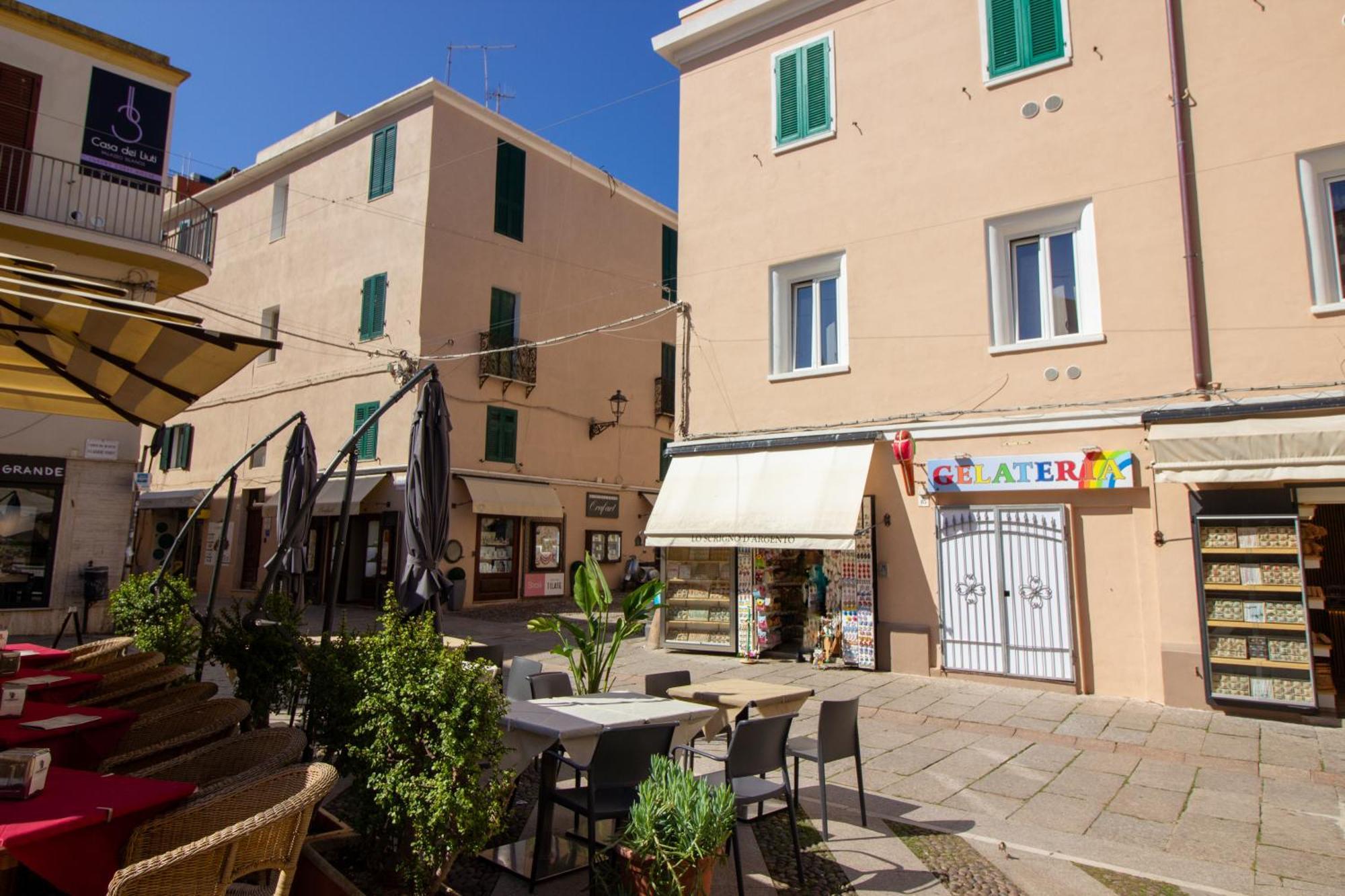 Appartamento In Centro Alghero Esterno foto